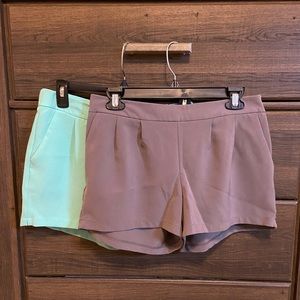 Unavailable. Lot of 2 Elastic Waist Shorts